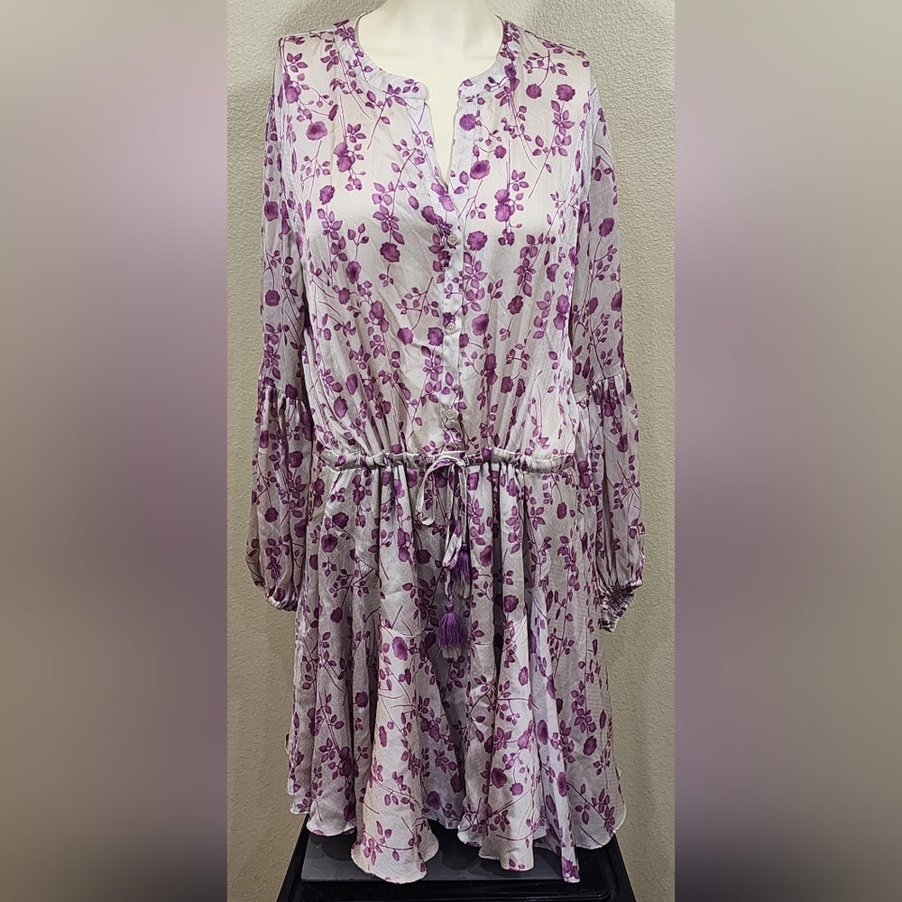 Aakaa Flowy Spring dress